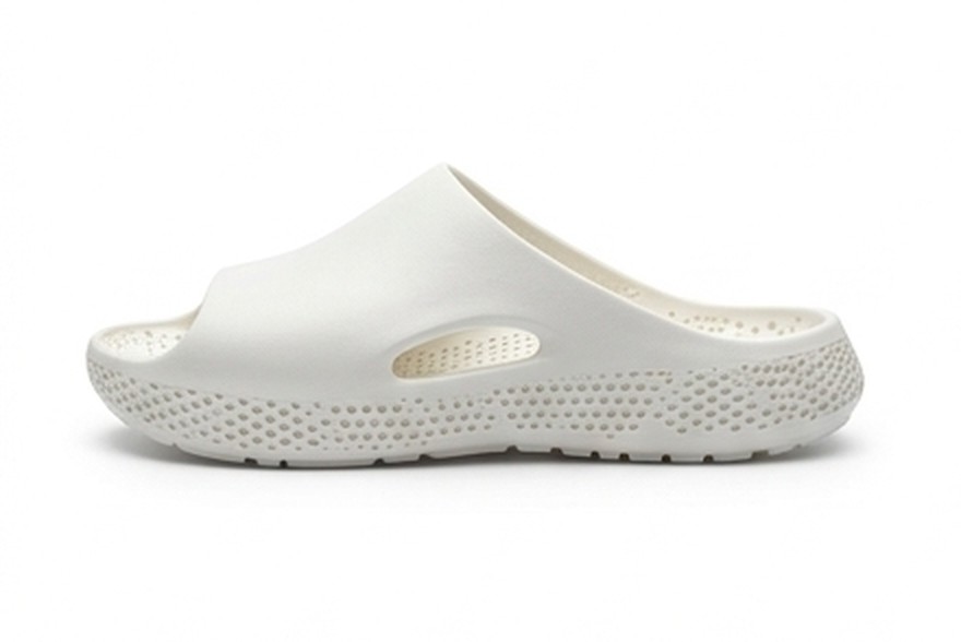 Profile of a custom 3D-printed sandal